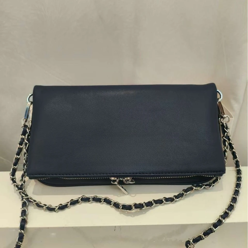 

New wing-print underarm bag - fashionable and versatile women's single shoulder crossbody bag with retro trendy square shape