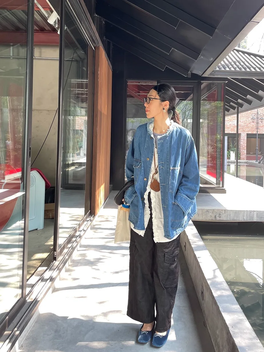 

Cxxmagique Джинсовый джинсовый джинс с потертым воротником и скользящим воротником, женское повседневное свободное пальто, круглое пальто, повседневная одежда