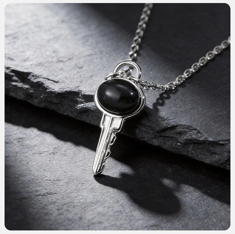 Vnox Vintage-Schlüsselanhänger-Halskette für Männer und Jungen, schwarzer Onyx, 50–55 cm, verstellbare O-Kette aus Edelstahl, Geburtstagsgeschenke, Abschlussgeschenke – Detail 5