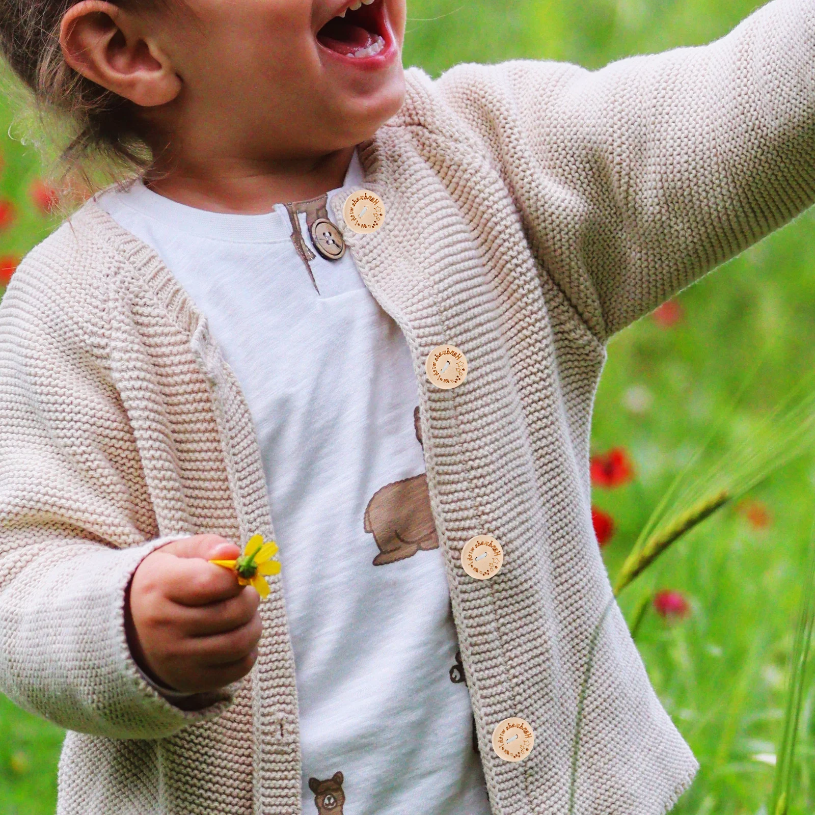 

100Pcs Wooden Buttons Handmade Style Multipurpose Clothing Replaceable Buttons Sewing Craft Supplies DIY Clothes Accessories