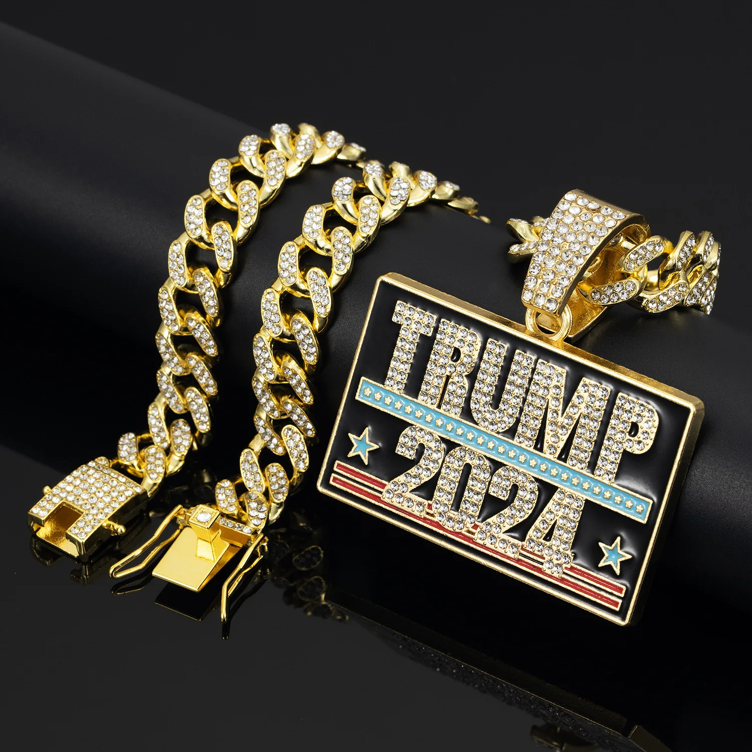 2024 nuevo Hip Hop hombres TRUMP letra colgante cadena de cobre colgante collar para hombres Día de la independencia accesorios de joyería