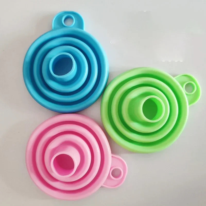 1pcs Silicone Foldable Funnel Household Collapsible Kitchen Cooking Tools Portable Wine Mini Portable Oil Pot Ice-making Funnel