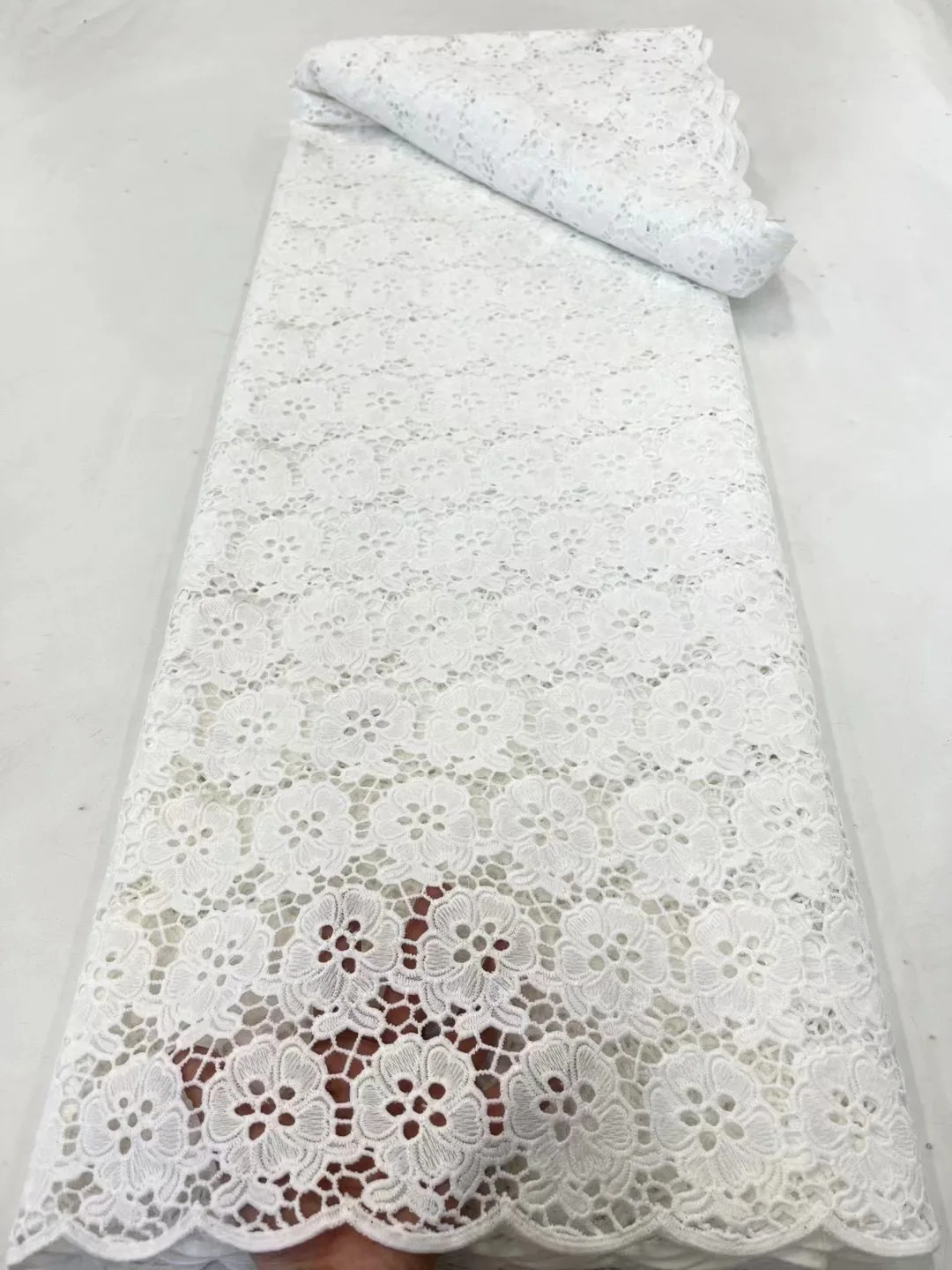 

LACE African Cord Guipure Lace Fabric 2023 High Quality White Water Soluble Lace Fabric Embroidery for Wedding Dreses