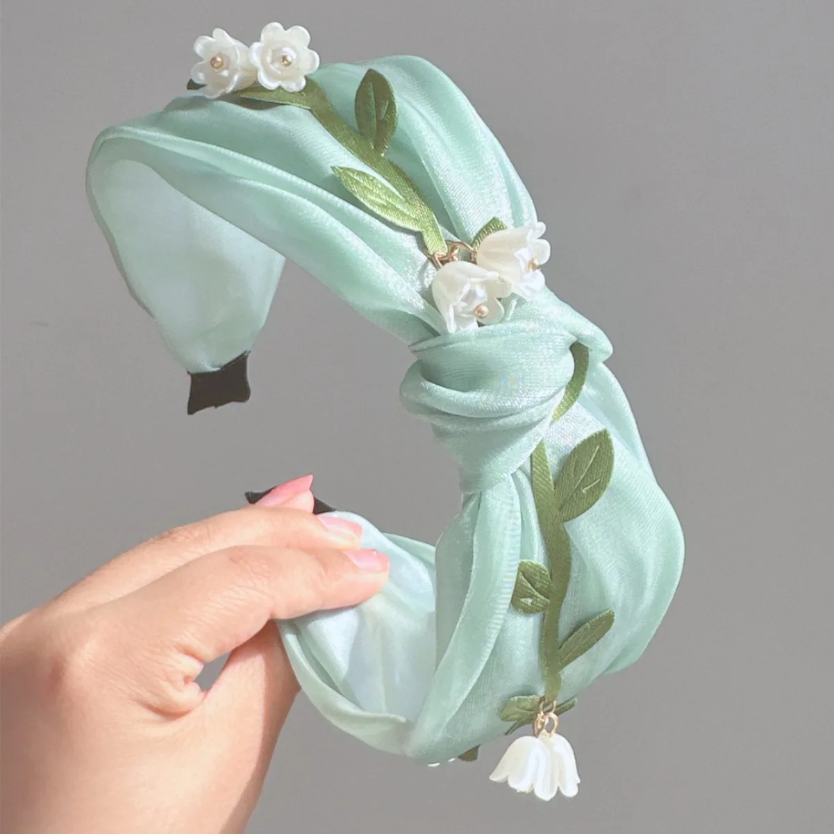 The Wizard Of Oz Lily Of The Valley Headband Wide-brimmed Flower Fairy Retro Sweet French Temperament Flower Headdress