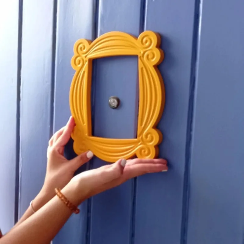 Handicraft Frame Friends TV Show Peephole Frame for Home Ornaments