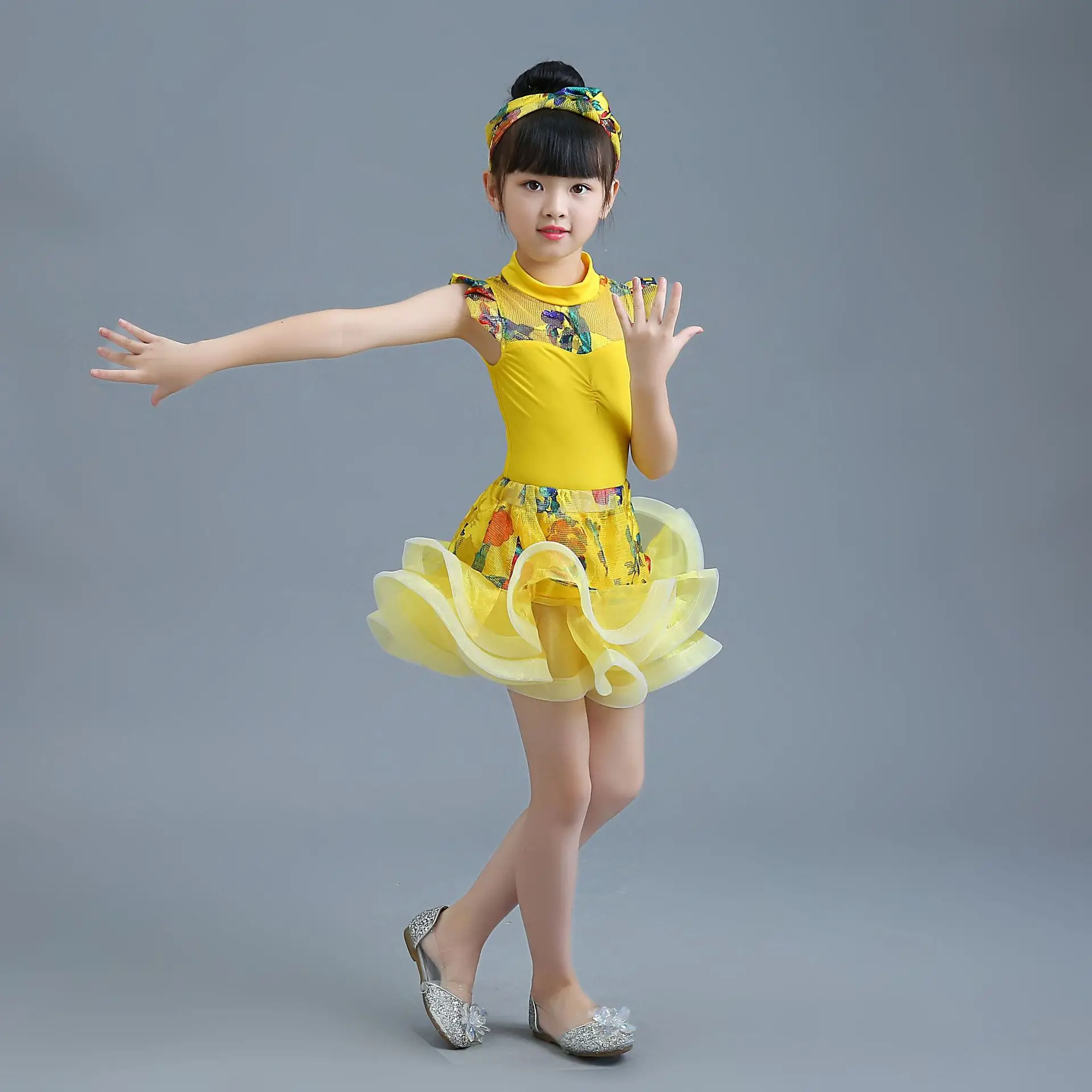 تنورة رقص لاتينية جديدة للأطفال فستان أداء المنافسة اللاتينية للأطفال، فستان أداء لاتيني للفتيات، لاتيني D للفتيات