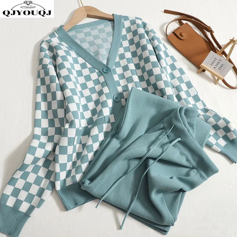 

2024 Autumn/Winter New Style V-neck Checkered Knitted Sweater+High Waist Slimming Wide Leg Pants Two Piece Set