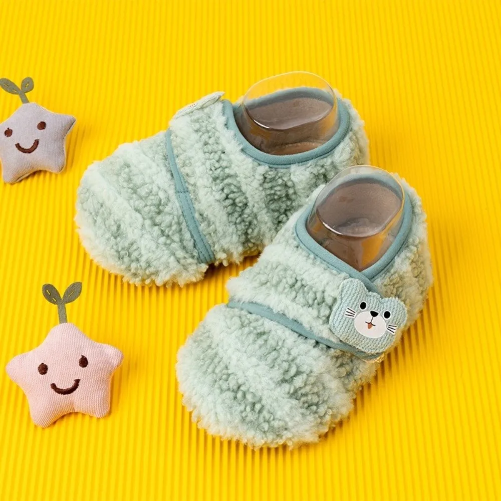 شباشب أطفال ناعمة ودافئة جديدة مضادة للانزلاق أحذية مشي للأطفال أحذية جورب أرضية شتوية #1