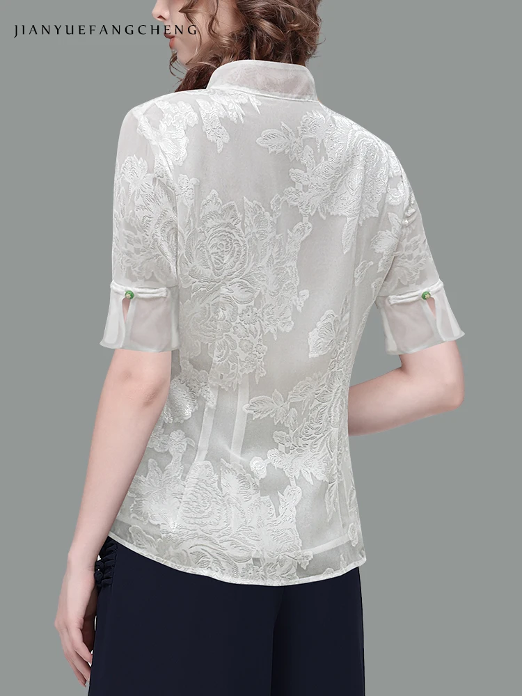 Retro Chinese cheongsam style Embroidered Floral Blouse close-fitting woman\'s Top with high neck and slit Shirt