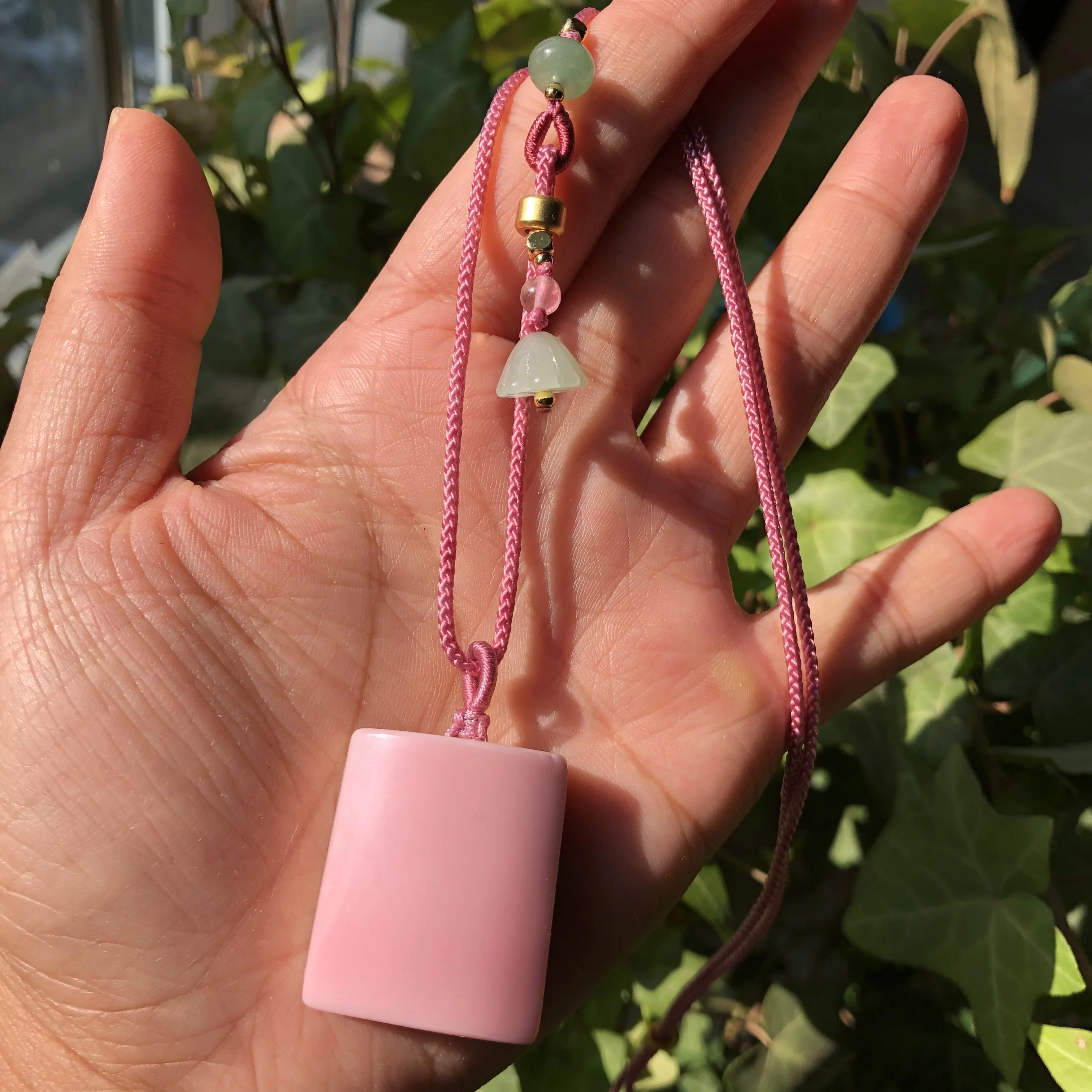 

1 Pc Fengbaowu Natural Queen Conch Shell Pendant Square Pink Color Fashion Jewelry Gift For Women