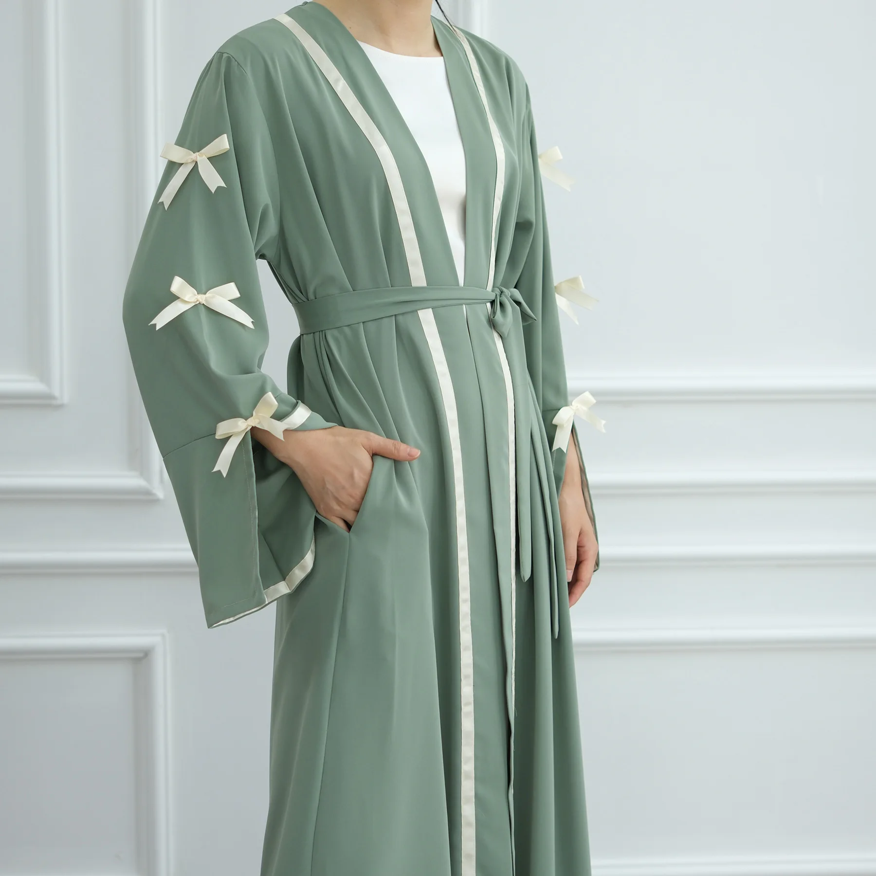 

Открытая абайя для женщин на Рамадан, мусульманское платье, кардиган с бантом, дубайская роба, турецкий кафтан, кебайя, марокканский кафтан, исламская джалабия, кимоно