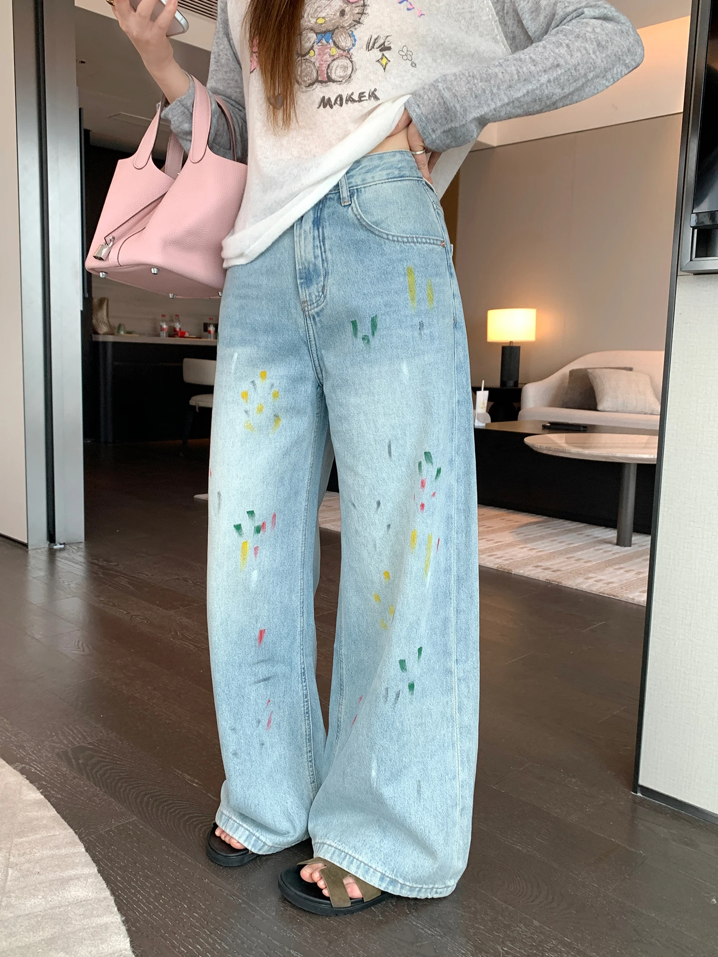 

Джинсы с высокой талией и широкими штанинами, утягивающие, с граффити-принтом, новинка, женские свободные джинсовые брюки из хлопка, модные для весеннего сезона