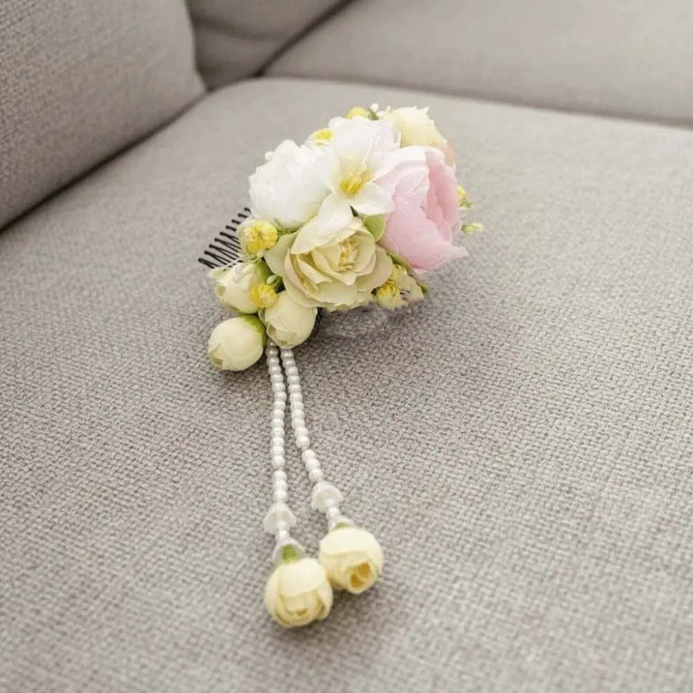 Handmade Sweet Flowers Hairpin with Tassels Thai Style Floral Headwear Tulip Hair Comb Cloth Plastic Chignon Hair Clips Women