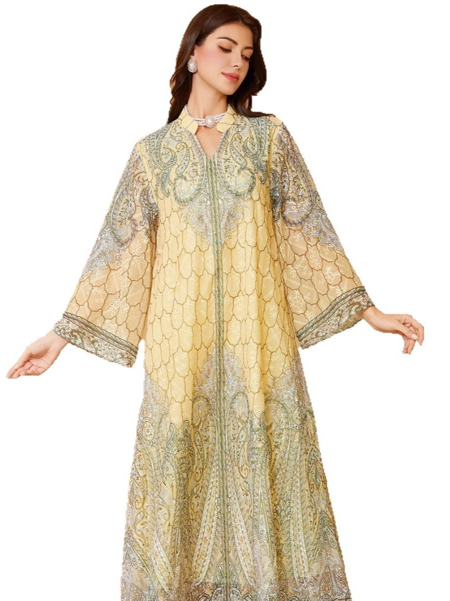 Middle East Ramadan Saudi Arabia Muslim Women's Robe Embroidered Cloth Printed Hot Diamond Women's Long Dress Abaya