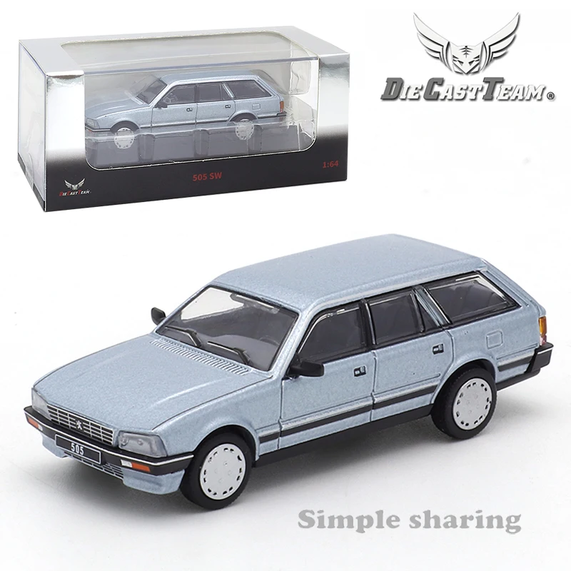 DCT 1:64 Peugeot 505SW(1986) Ice Blue 64 Alloy Simulation Car Model Static Decoration