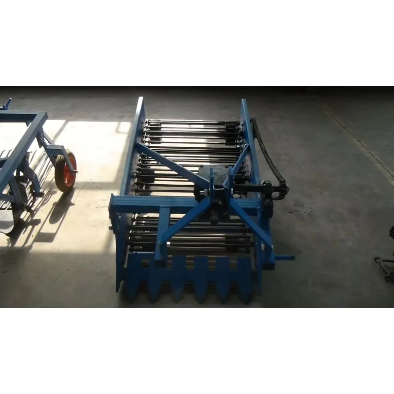 Self-Loading Potato Harvester with Automatic Conveyor System, Designed for Efficient Truck Loading in Large Scale Farms.