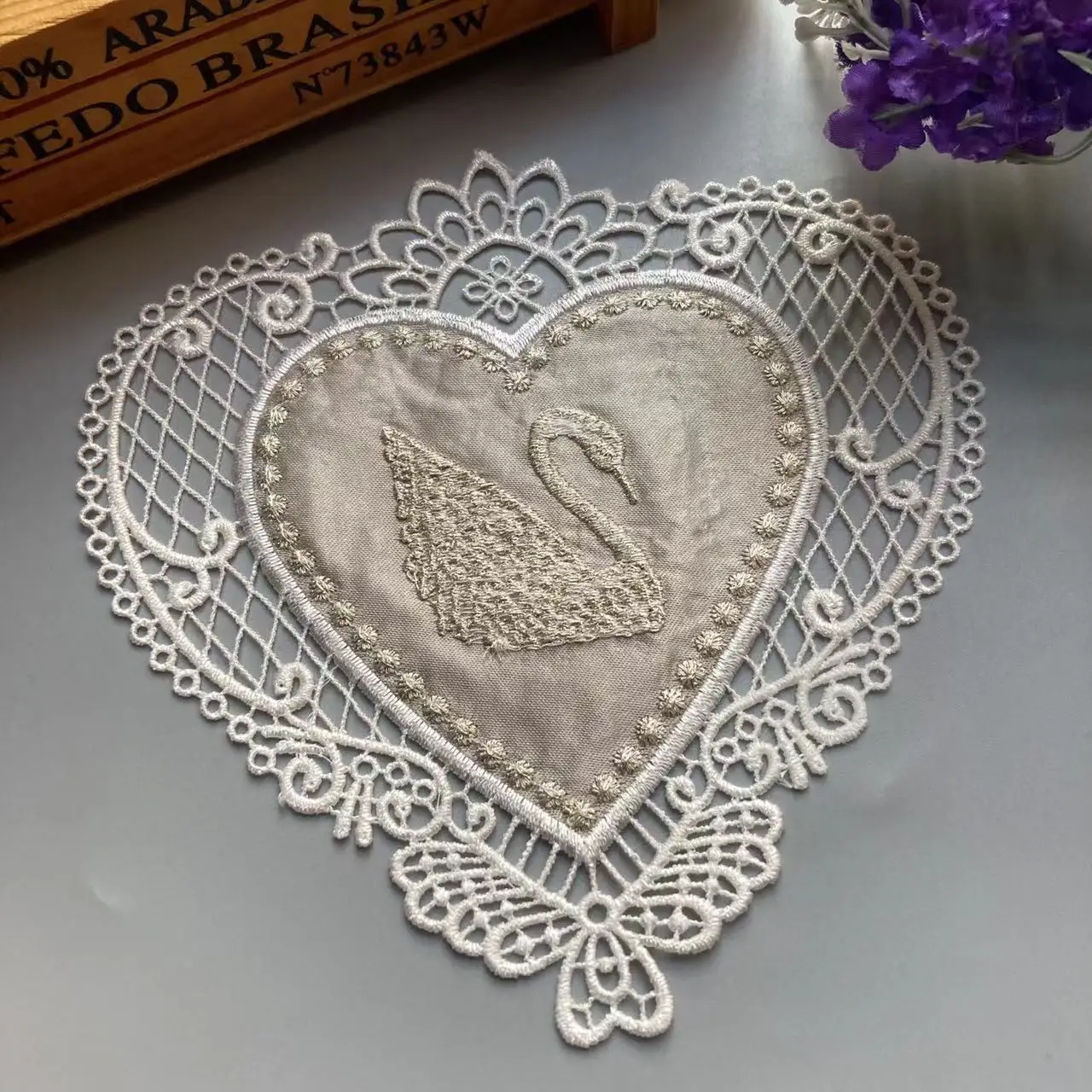 1Pcs for Dining Table Flower Embroidery Craft Placemat European Style Lace Insulation Plate Mat Anti-scald Coaster Table Pads