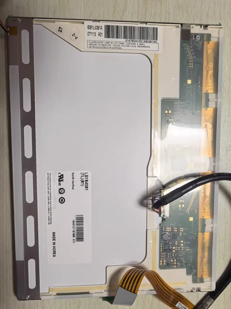 

Жидкокристаллический дисплей LB104S01-TL01 с диагональю 10,4 дюйма