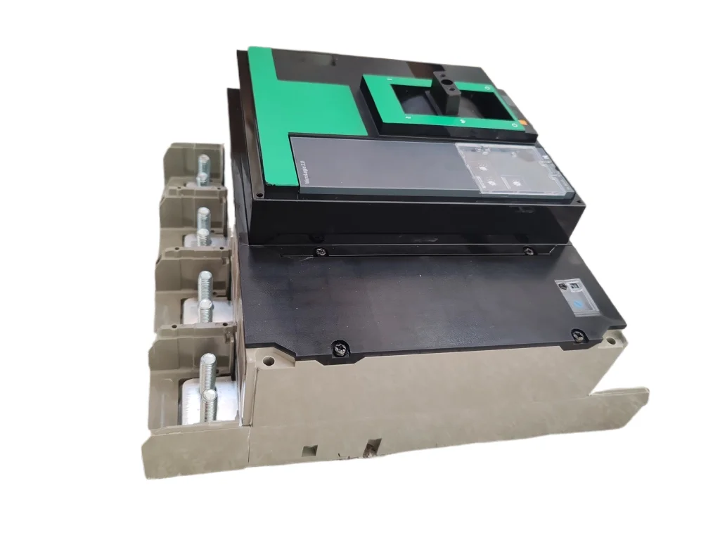 3P 4P 630A 800A قطاع دارة سلسلة مدمجة MCCB قاطع الدائرة المقولب