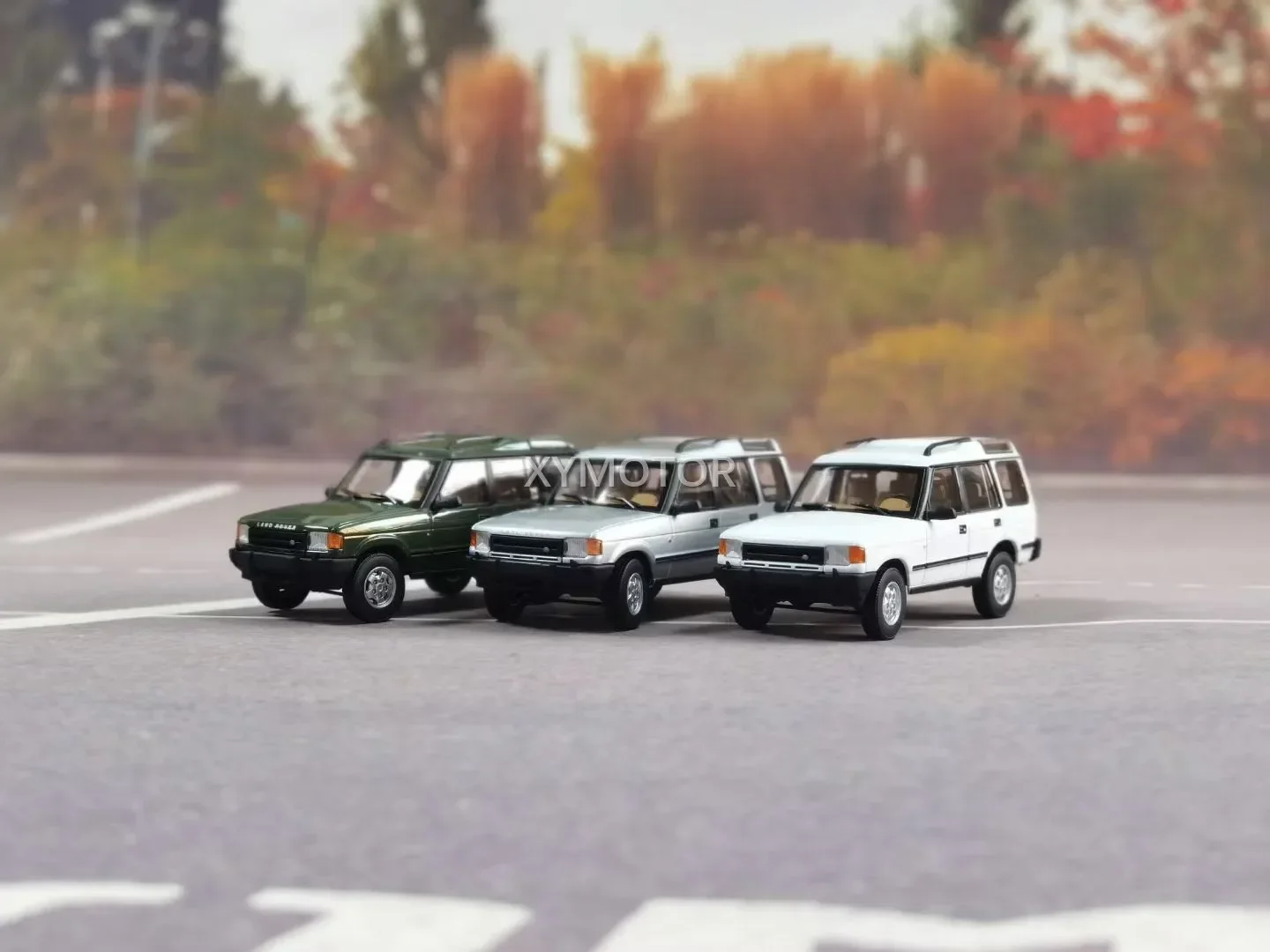 Almost Real AR 1:43 For 1970 Range Rover Early 1st Metal Diecast Car Model Man Boys gifts Green/White/Silver Collection Display