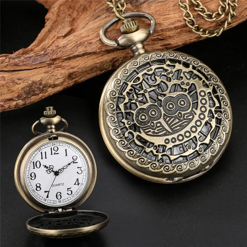 Old Fashion Hollow Out Cover Two Night Owls Pattern Men Women Antique Quartz Analog Pocket Watch Sweater Pendant Chain Gift