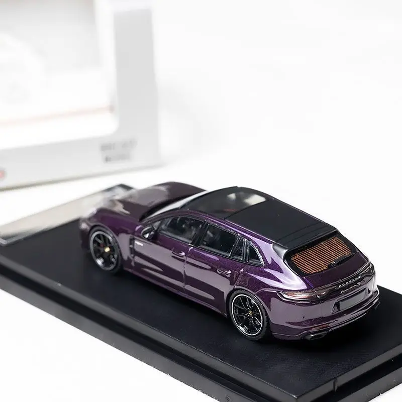 RM 1/64 Panamera Station Wagon Alloy Toy Motor Vehicle Diecast Metal Model Gifts