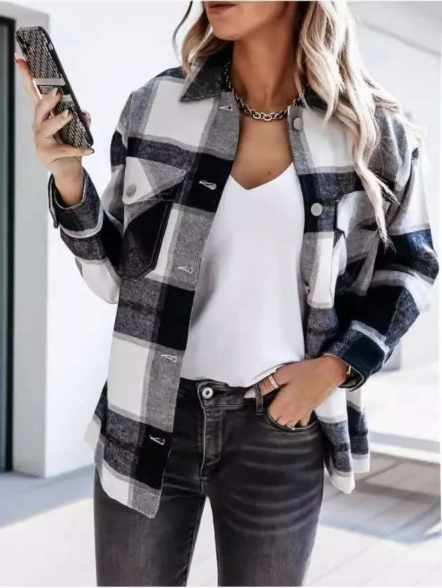 Women\'s fashion hot selling autumn and winter long sleeved plaid shirt jacket, versatile and loose for commuting