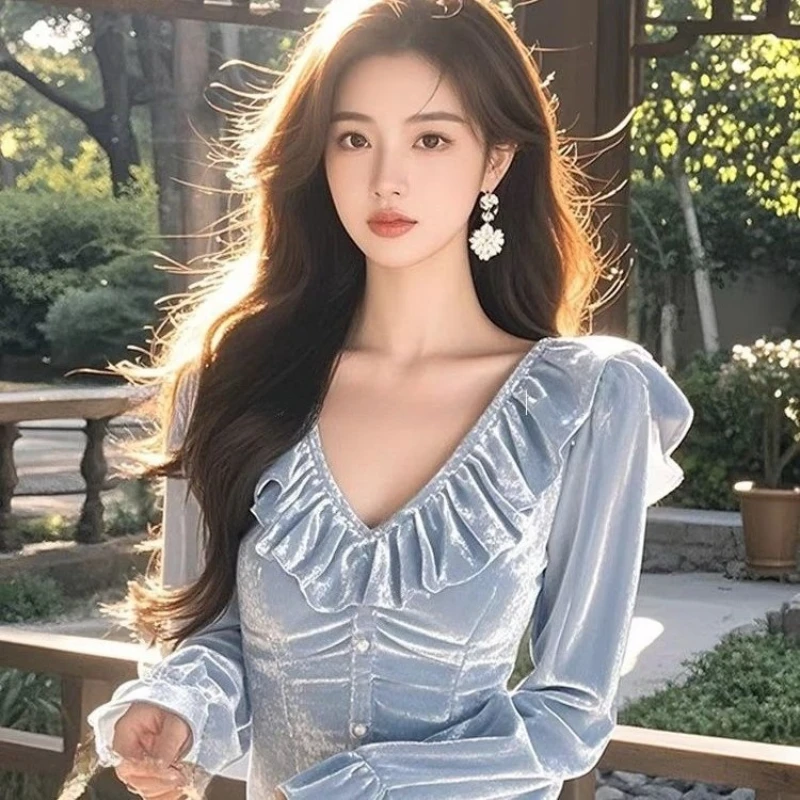 

Весенне-осенняя женская синяя бархатная верхняя рубашка с оборками и v-образным вырезом, новые велюровые топы 2025 года, рубашки для женской одежды