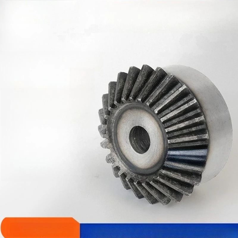 1/1.5 Module 15-40 Tooth Bevel Gears 90° Pressure Angle Conical Gears With Quenching Treatment Fixed By Screw Holes