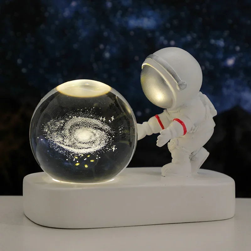 Astronaut Starry Sky Crystal Ball Night Light Desktop Luminous Decoration Atmosphere Light Decoration Children\'s Birthday Gift