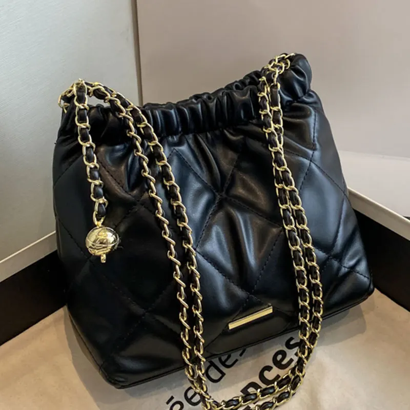 Women's Bag Chain New Fashion Casual Rhombus Commuter One-Shoulder Bucket Bag Storage Bag