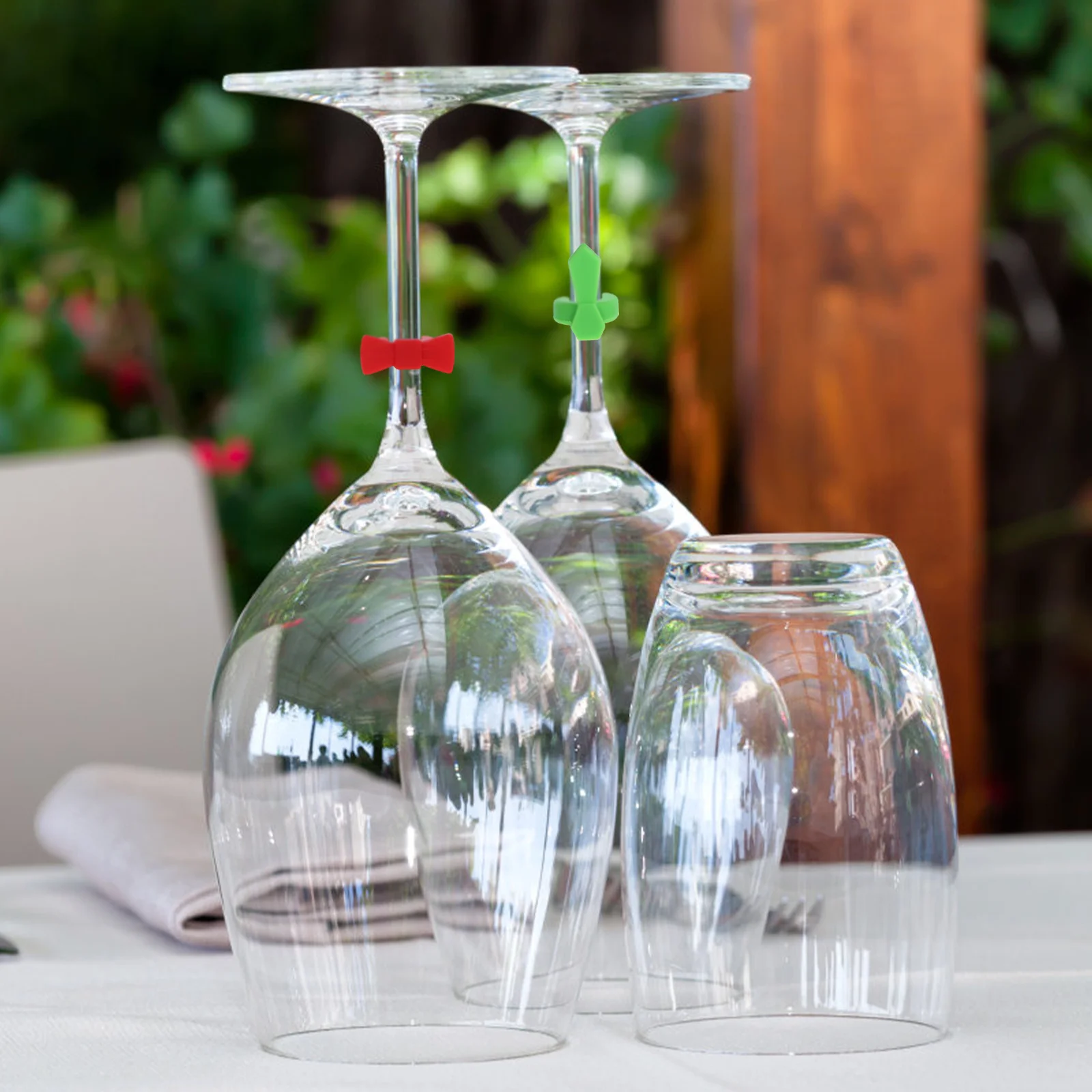 

6Pcs Bowtie Tie Silicone Wine Glass Charms Reusable Drink Markers Decoration for Party Wine Cups Glass Marker Silicone