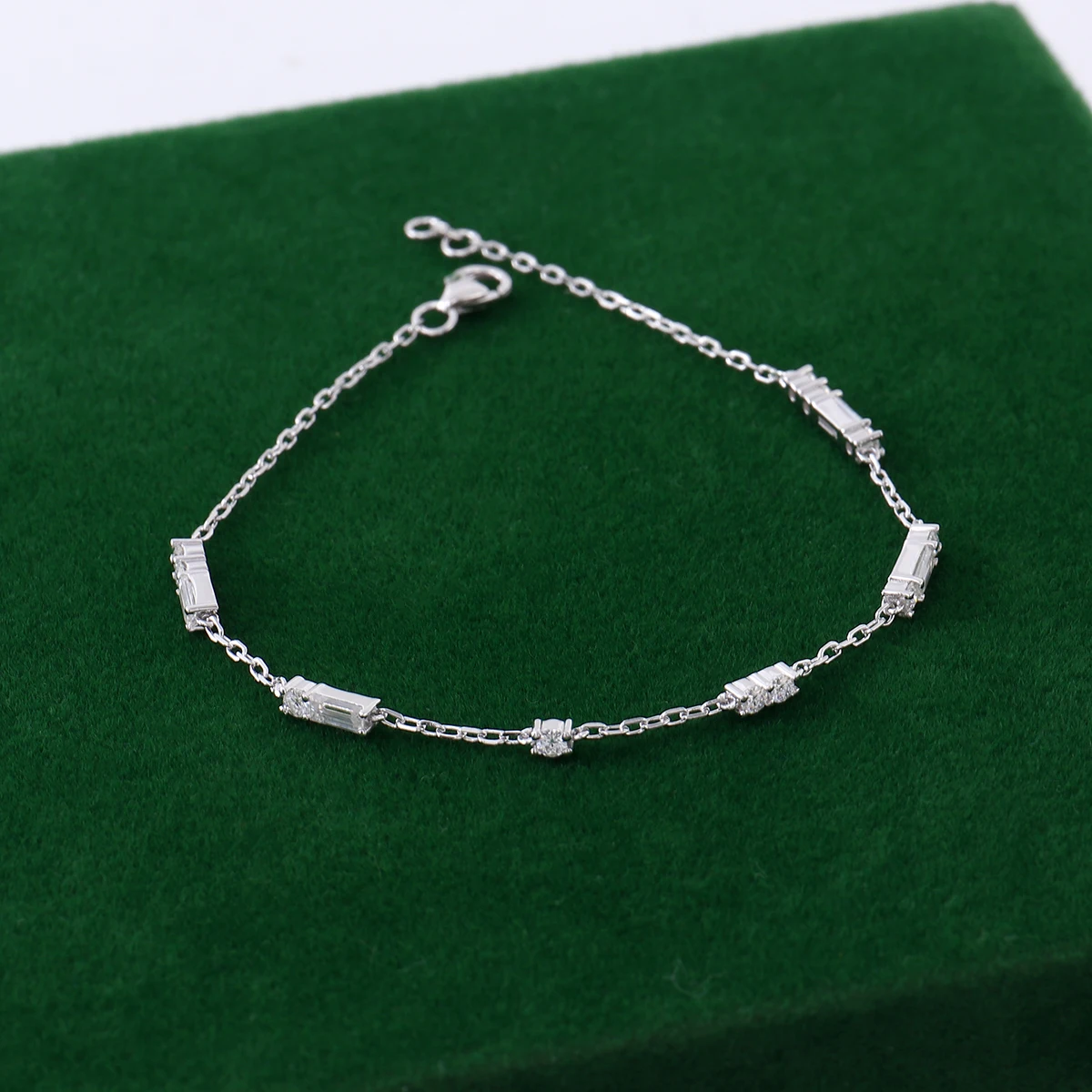 Provence 14K/18K white gold chain bracelet Baguette cut lab grown diamond bracelets classic Customized Birthday Anniversary Gift