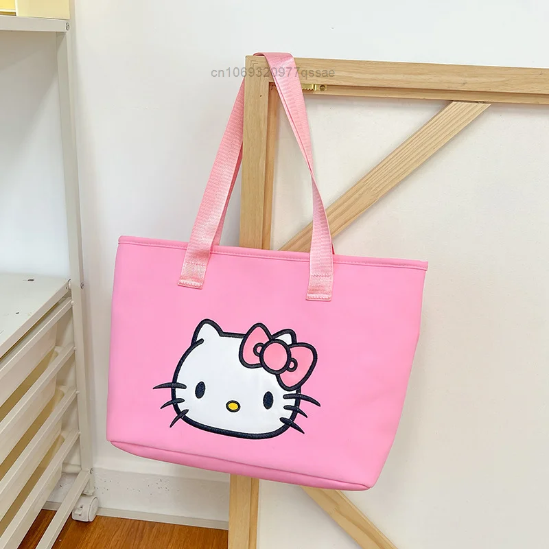 Large Capacity Hello Kitty New Single Shoulder Bag Women\'s Cute Kuromi Melody Embroided Pattern Commuting Casual Zipper Handbag