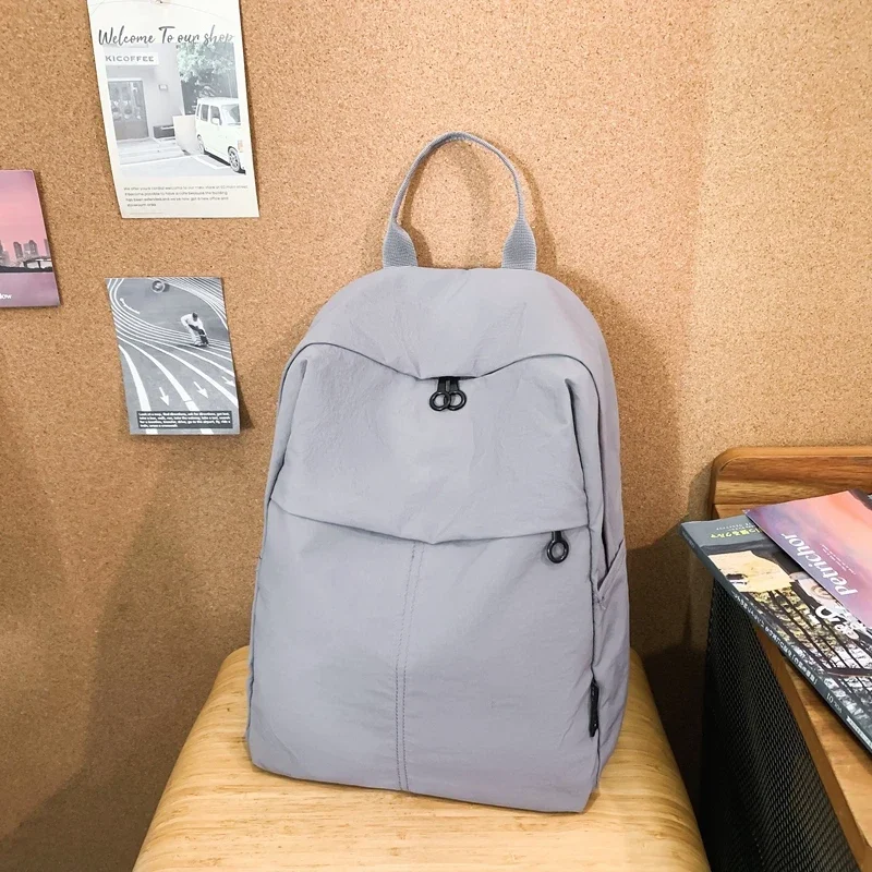 Zipper Solid Color Nylon Backpacks on Sale Casual Commuting School Bags 2025 High Quality Large Capacity Bags for Women