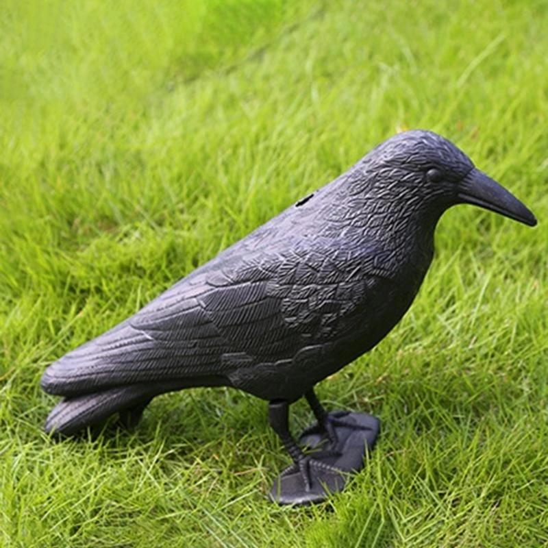 Crow Decoys Black Feathered Crow Standing Simulated Raven Statue Decoys Outdoor and Garden Decorations high quality
