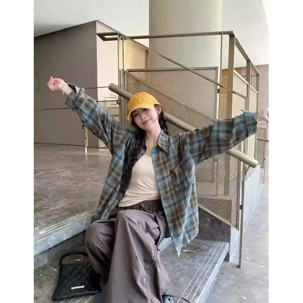 النمط الأمريكي خمر منقوشة قميص المرأة عادية فضفاضة تناسب الشارع ارتداء الراقية طويلة الأكمام الخريف سترة بلايز ملابس عصرية