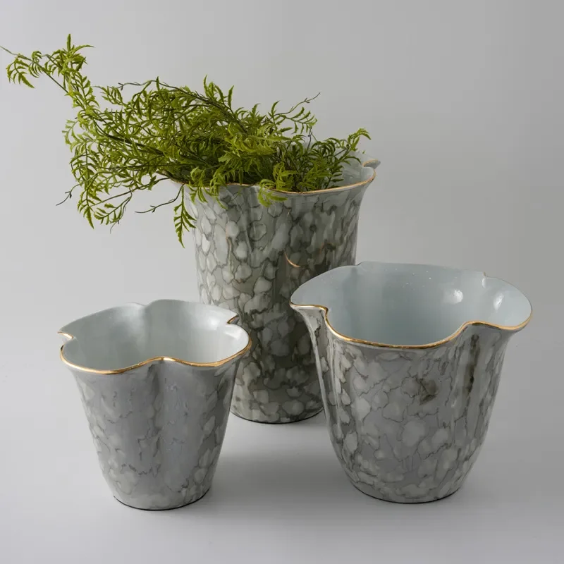 Modern simple home high-end Jingdezhen ceramic vase hand-painted ink smudging large-diameter special-shaped flower ornament