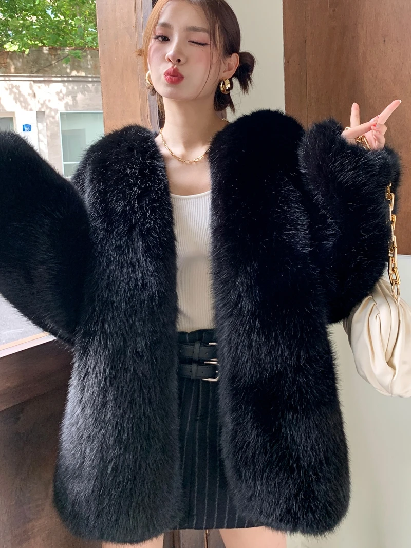 

2024 winter fashion new fox fur grass coat women's medium long whole fur coat classic black fur coat fur