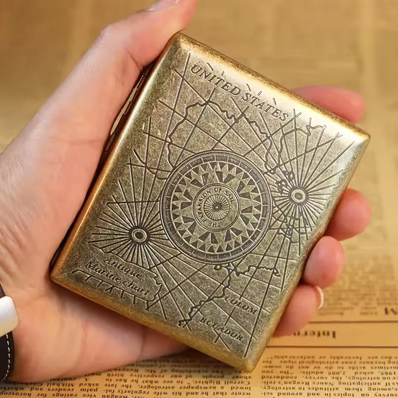 

Портативная коробка для сигарет с откидной крышкой и винтажным узором: латунный металлический футляр для хранения — необходимые аксессуары для курения в стиле ретро