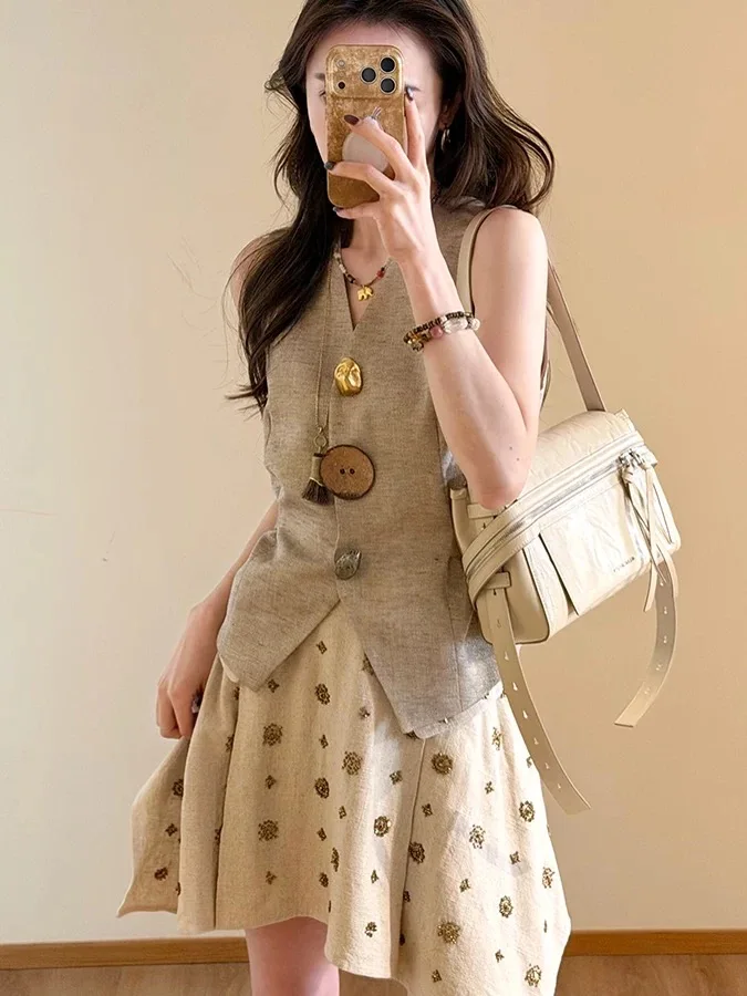 

New Casual Linen Summer 2 Piece Set Women Fashion Buttons Slim V-neck Sleeveless Lace-up Vest Top + Printed A-line Skirt Suits
