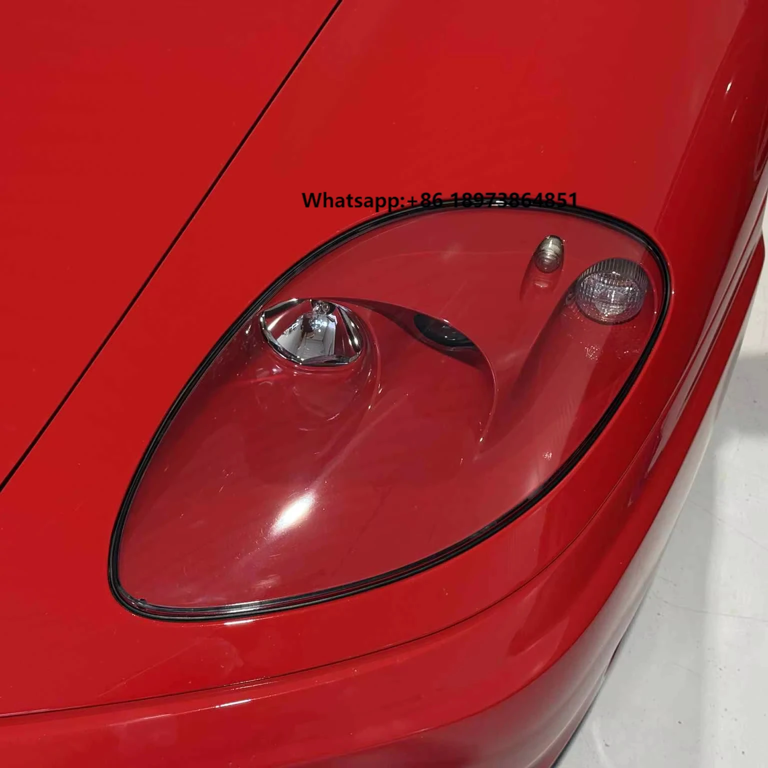 Linke seitliche Ferrari 360-Scheinwerferabdeckung für Ferrari 360-Scheinwerferlinse