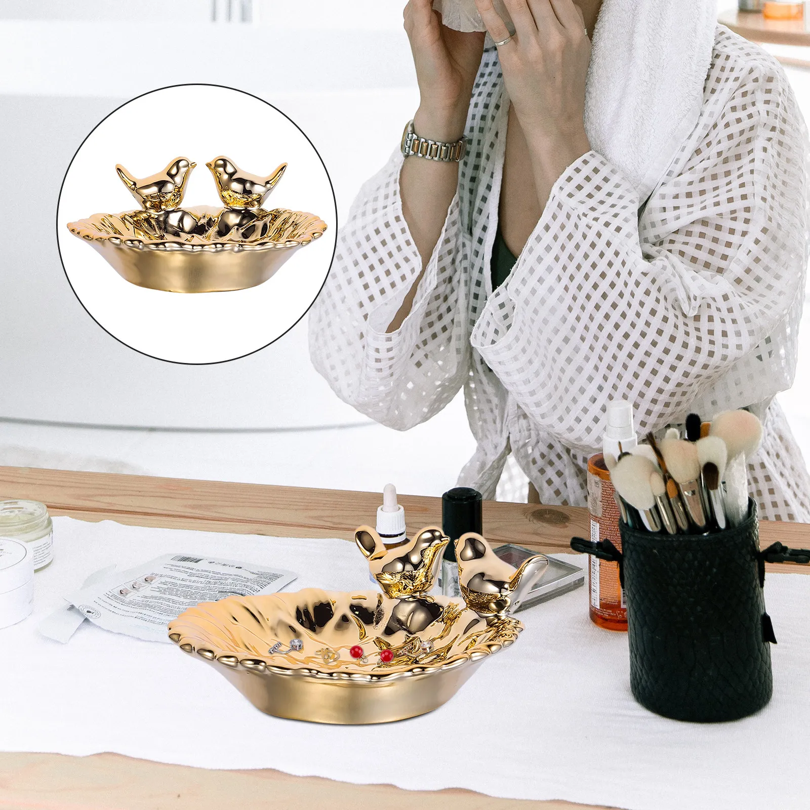 

1Pcs Ceramic Jewelry Tray Golden Decorative Ring Plate Creative Jewelry Display Dish Storage Organizer Space Saving Accessory