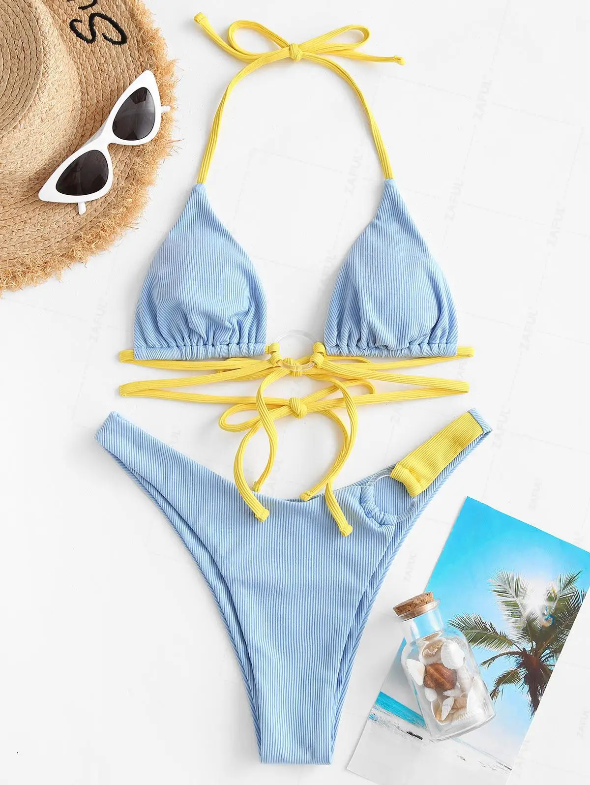 Haut de Bikini Triangle avec Bretelles Croisées Noblesse - Noir
