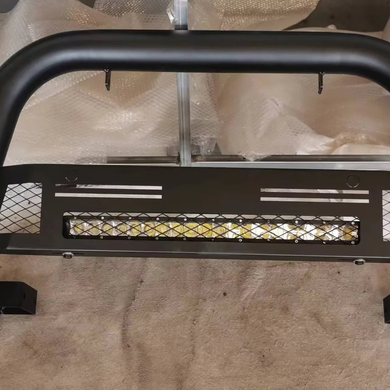 

Intelligent Library Custom 4X4 Car Auto Accessories Steel Pickup Nudge Bar With LED Light For Nissan Navara NP300