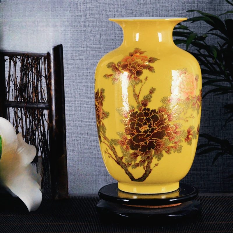 

New Chinese Style Jingdezhen Yellow Crystal Glaze Flower Vase Home Decor Hmade Shining Famille Rose Luxurious Floral