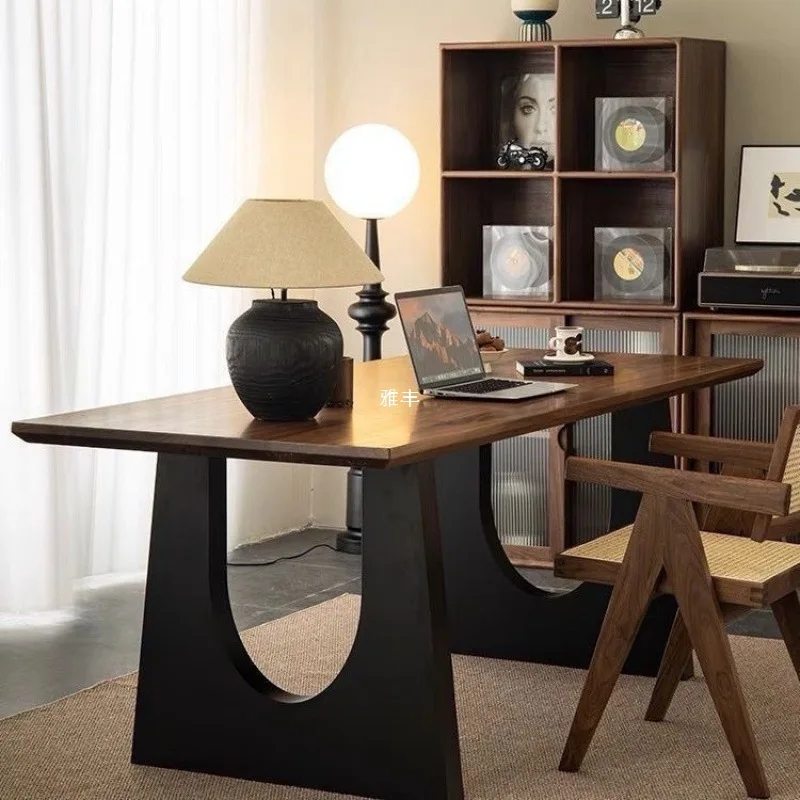 Banco da lavoro lungo da soggiorno in legno massello color noce, scrivania da pranzo con bordo grande, riunione integrata