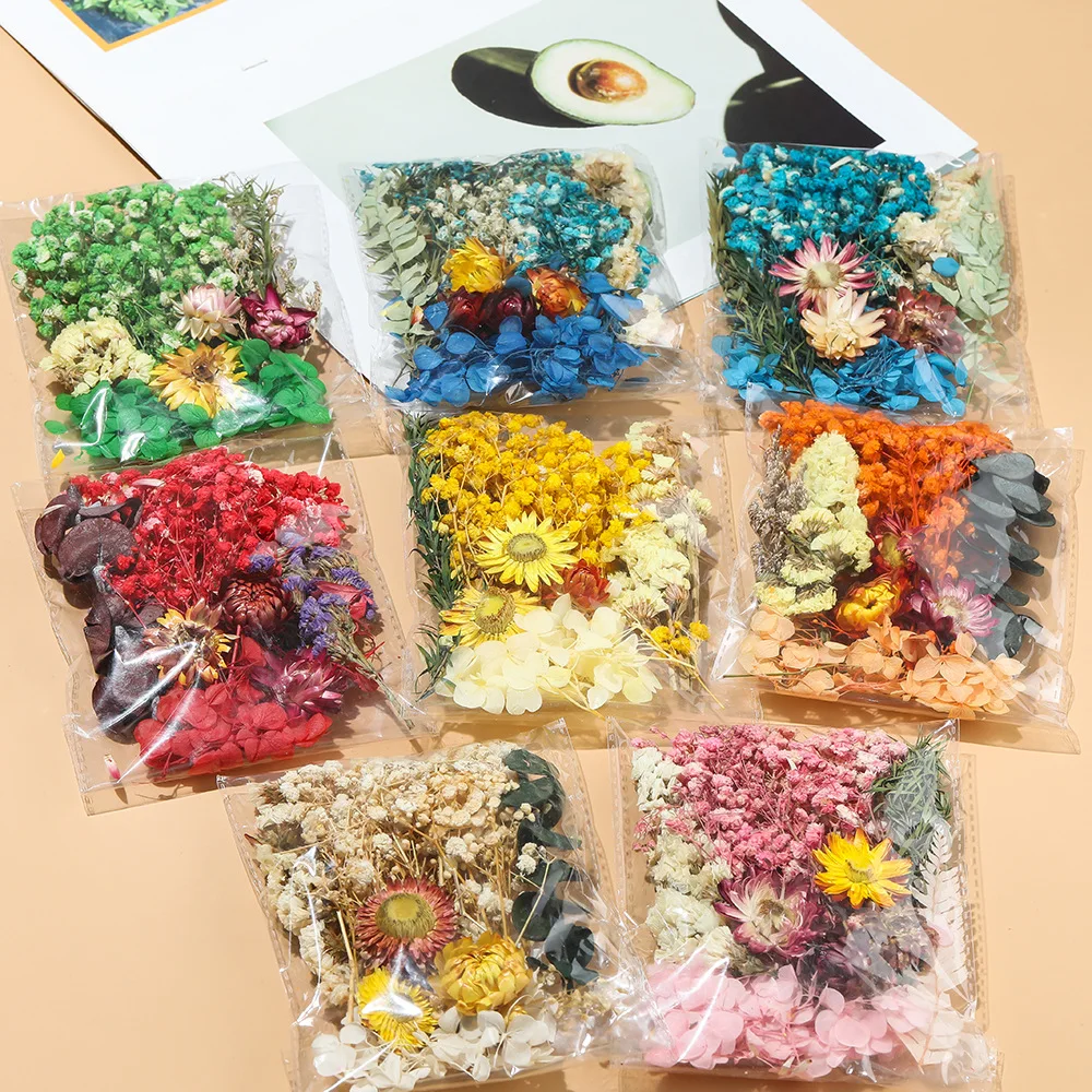 1Bag Dried Natural Everlasting Flower Mix DIY Epoxy Resin Crafts Candles Home Wedding Box Flower Decorations Dried Flowers