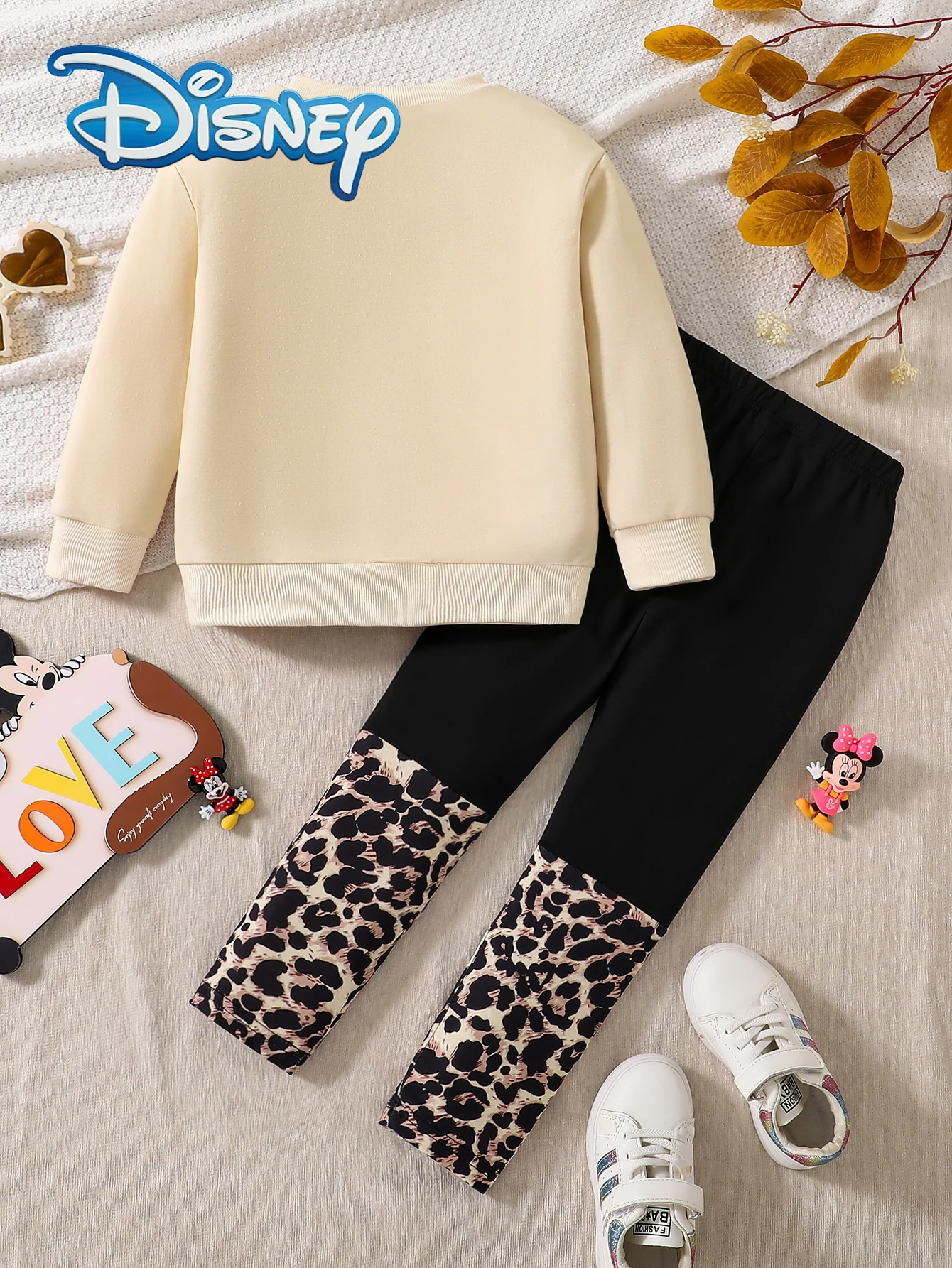 مجموعة ملابس ميكي ماوس مرخصة رسميًا للخريف والشتاء كاجوال بأكمام طويلة وسراويل طويلة، طباعة الفهد للأطفال كارتون ميني ماوس، ملابس أطفال عصرية ومتعددة الاستخدامات، كهدية للعطلات