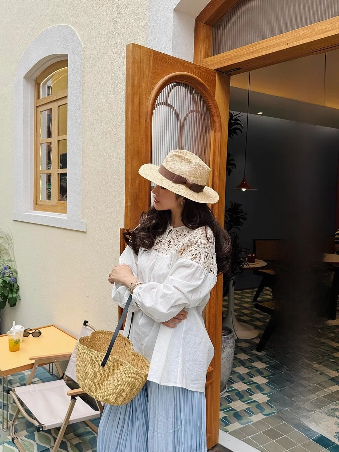 

Elwing Original Luxury Lightweight Beaded Hook Flower Splicing Flax Long Sve Women's irt Summer French South Vaion St...